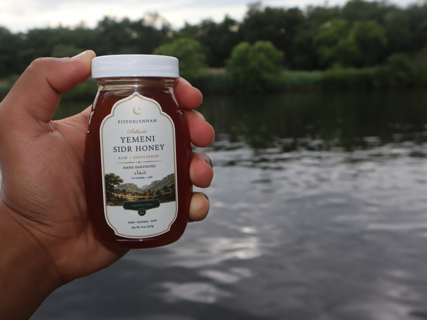 Premium Sidr Honey from Wadi Do'an — Raw & Unfiltered, Hand-Harvested in Yemen